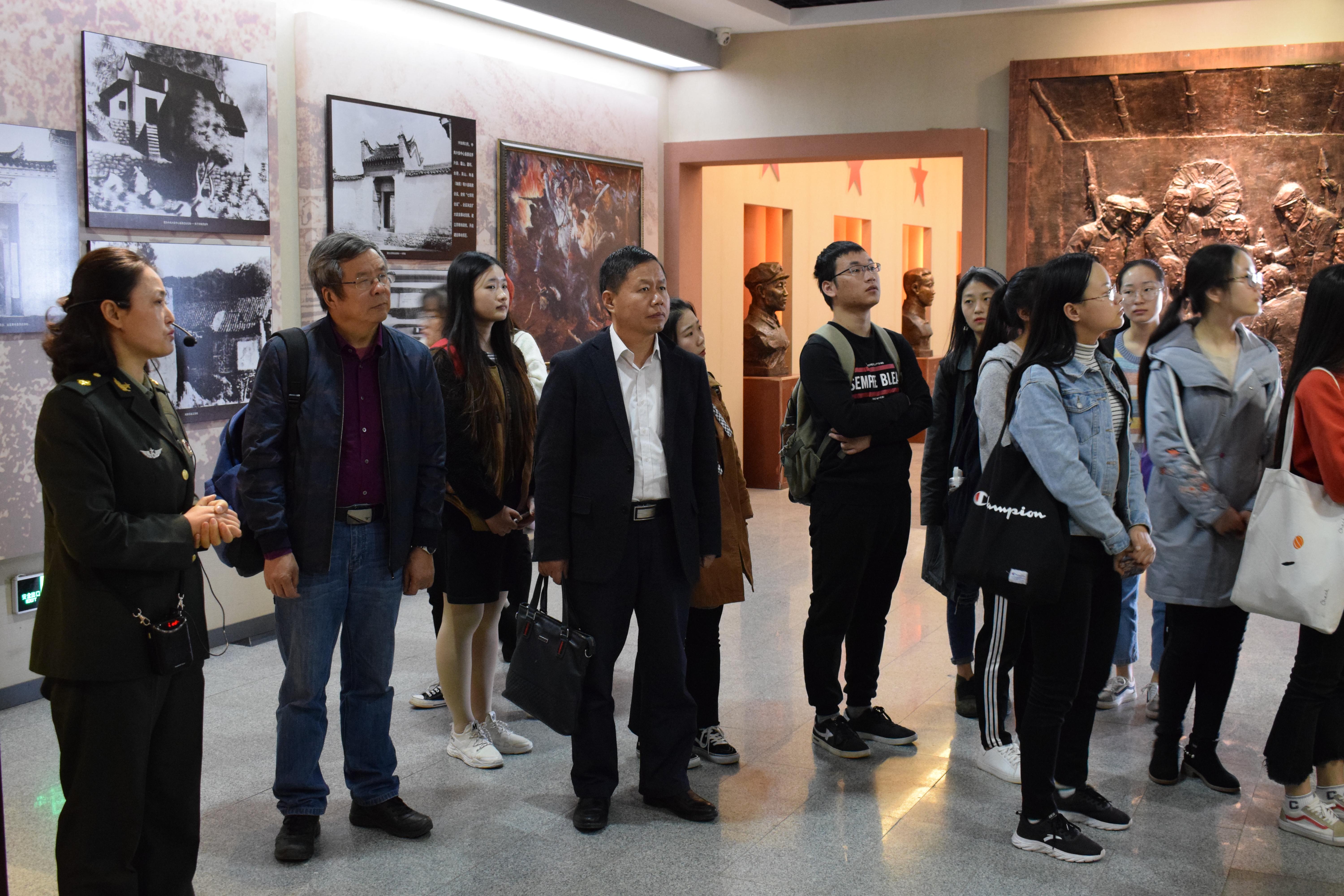 公司赴六安独山开展特色党建活动.jpg